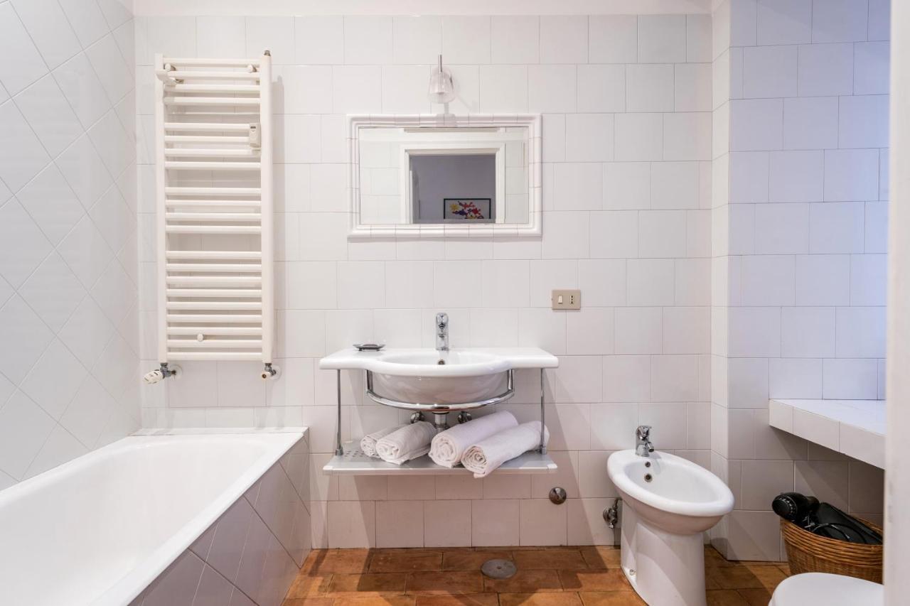 Maison Regola, Styilish Apt In Campo De Fiori ローマ エクステリア 写真